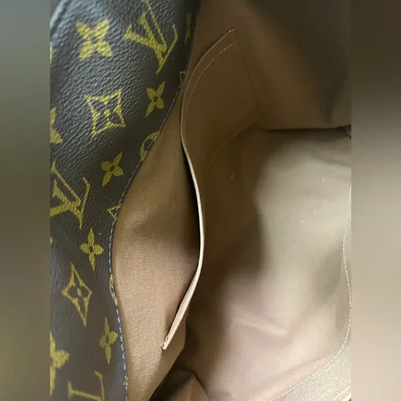 Louis Vuitton Sully - Picture 10 of 13